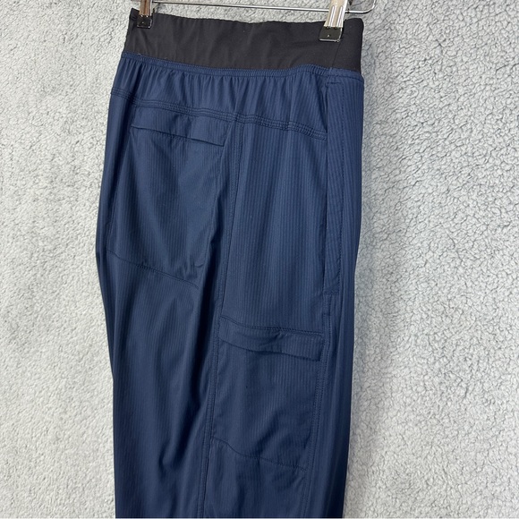 Lululemon Relaxed Fit Everyday Pants Zip Pockets Midnight Blue XL Men’s - Picture 7 of 15